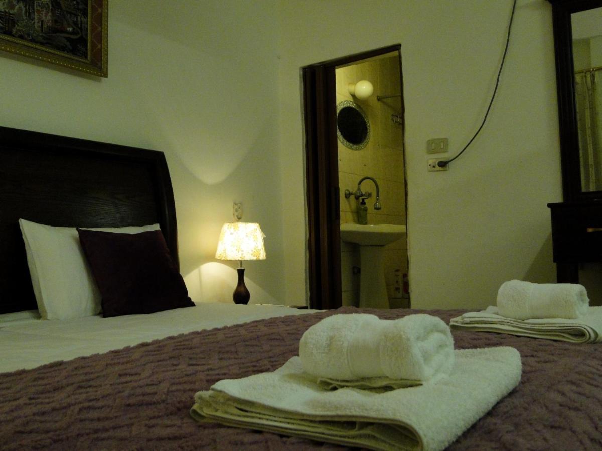 Gadara Rent Room Umm Qays Rom bilde